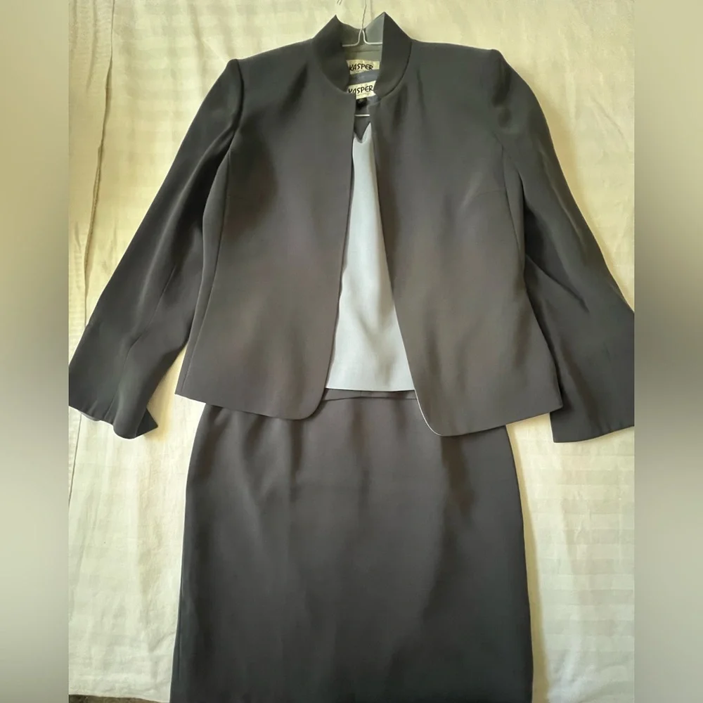 Kasper Charcoal 3 Piece Suit - Picture 9 of 9